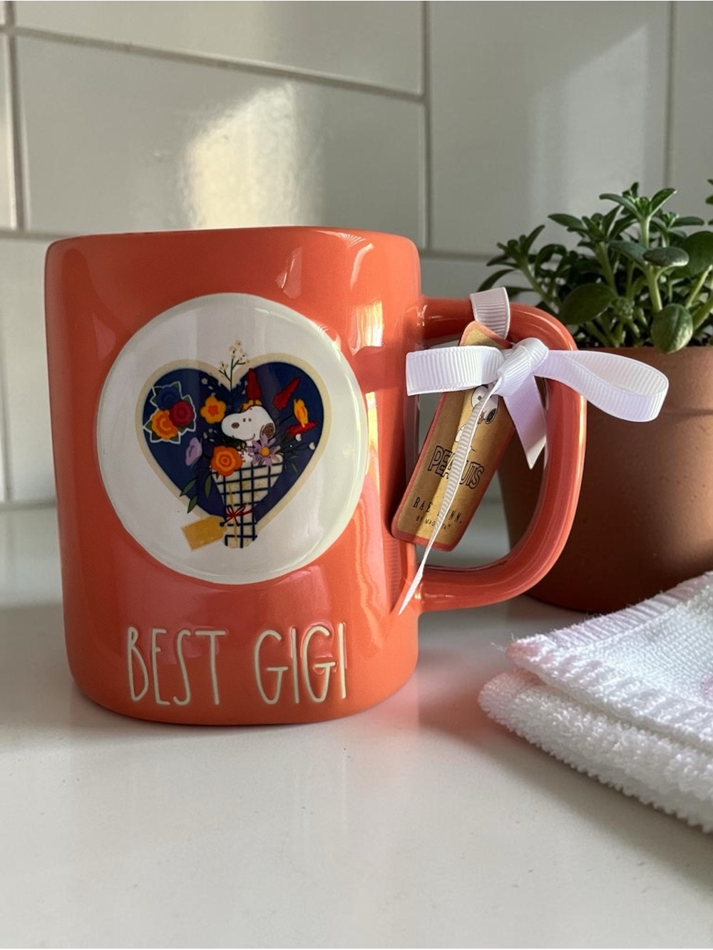Rae Dunn Snoopy “Best Gigi” mug - New!